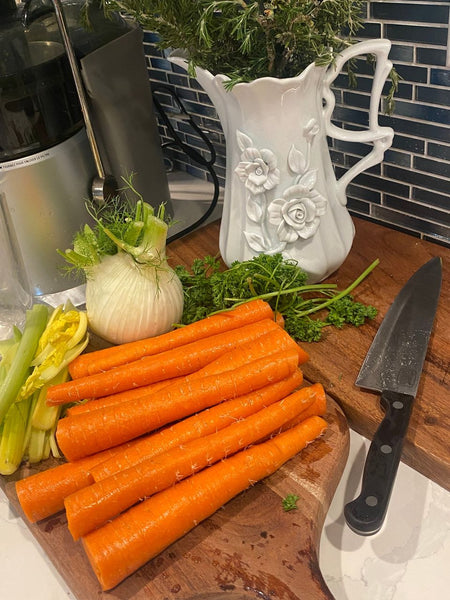 Juicing with Fresh Organic Fennel